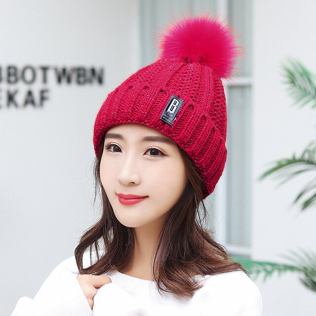 Winter Hat Womens Beanie Hats Thick Warm Skullies Winter Knitted Women Hat Letter Bonnet Beanie Cap Outdoor Riding Hat Scarf Set